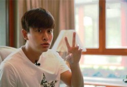 娱乐吃瓜酱开朗大男孩,揭秘开朗大男孩的欢乐生活